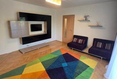 Apartament cu 3 camere semidecomandat în Complex Studențesc - 1