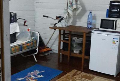 Casă cu 6 camere cu Teren 2700 Mp în Bradu - 2