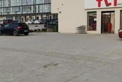 Apartament cu 2 camere decomandat în Vișani - 9