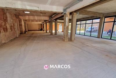 Spațiu comercial, de 511 mp, în Central - 7