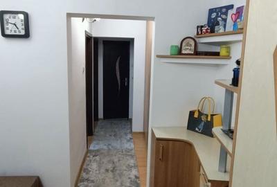 Apartament cu 3 camere decomandat în Alexandru cel Bun - 10