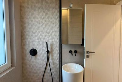 Apartament cu 2 camere semidecomandat în Solidarității - 1