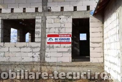 Casa la rosu cu 1000 mp teren in com Munteni, parter ?i mansarda - 7