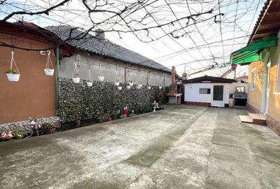 Casa Tuzla – 2 Constructii Individuale – 9 camere – 811mp teren - 2