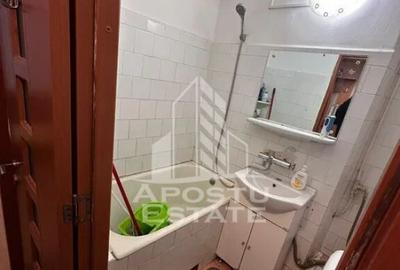 Apartament cu 2 camere, zona Sagului, AC - 6
