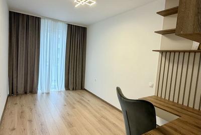 Apartament cu 3 camere în Central - 3
