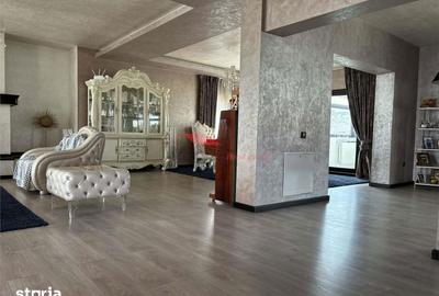 Casă cu 5 camere cu Teren 600 Mp în Central
