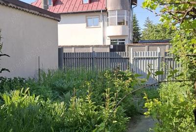 CASĂ DE VÂNZARE CU 3 CAMERE IN ZONA BUCUREȘTI-NOI SEC.1 - 4