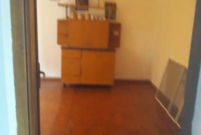 Vand Casa 4 camere - 1