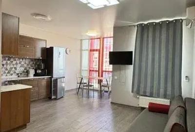 Garsonieră decomandată în 1 Mai - 3