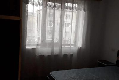 Apartament cu 2 camere decomandat în Central - 9