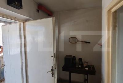 Oportunitate! - Garsoniera, 30 mp utili, balcon generos - Piata Victoriei - 3