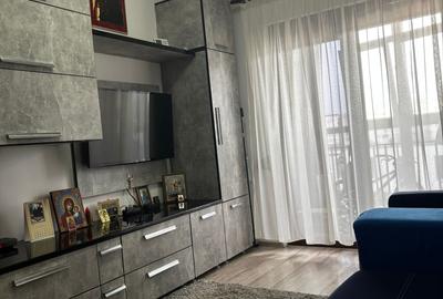 Apartament cu 2 camere decomandat în Militari