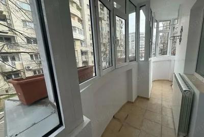 Apartament cu 3 camere decomandat în Decebal - 5