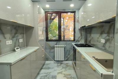 Apartament cu 2 camere de vanzare complet renovat in Tiglina 1 - 2