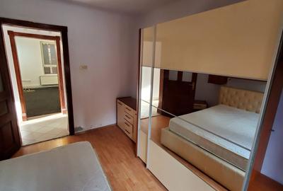 Casă cu 3 camere cu Teren 250 Mp în Păulești - 1