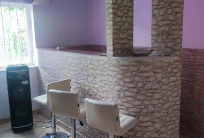 Casă cu 6 camere cu Teren 600 Mp în Central