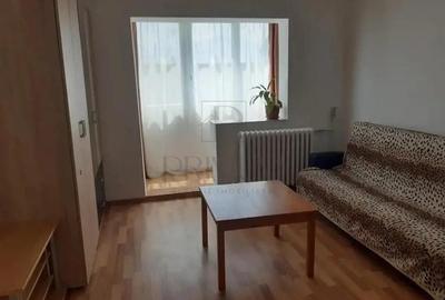 Garsonieră decomandată, mobilată în Buziașului - 2