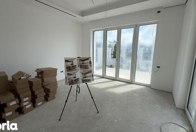 Casă cu 7 camere cu Teren 1000 Mp în Central - 13