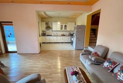 CASA IN ZONA BUCOVINA - 4