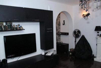 Apartament cu 2 camere semidecomandate Zona George Enescu - 2