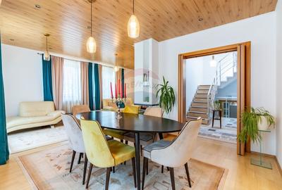 Casa / Vila in Corbeanca, langa lac, zona exclusivista - 11