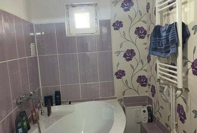 Vand casa in ora?ul Baicoi sau schimb cu apartament in Campina! - 6