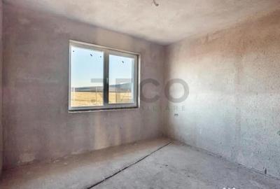 Casă cu 3 camere cu Canalizare în Rontău - 7