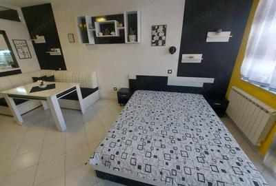 Garsonieră decomandată în Centrul Civic