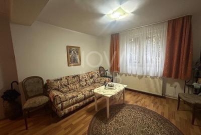 Casa de vanzare 200 mp cu spatiu comercial la parter, strada Lunga - 3