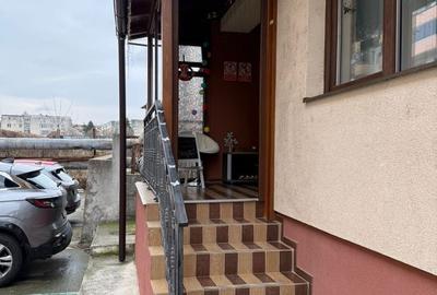 Apartament cu 3 camere decomandat în Exterior Vest - 6