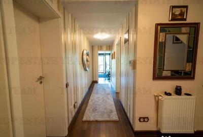 Casă cu 9 camere cu Canalizare în Crevedia - 5