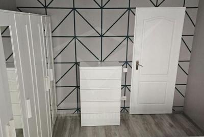 Apartament cu 2 camere decomandat în Luna - 8