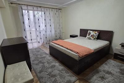 Apartament cu 3 camere decomandat în Spitalul Județean - 9