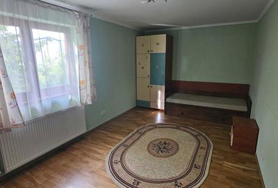 Casă cu 4 camere în Bărcănești - 7