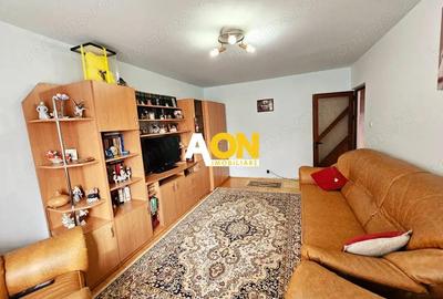 Apartament 2 camere, decomandat, etaj 3, zona Ampoi 3 - 3