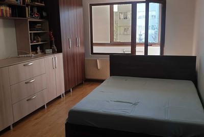 Apartament cu 2 camere decomandat în Astra