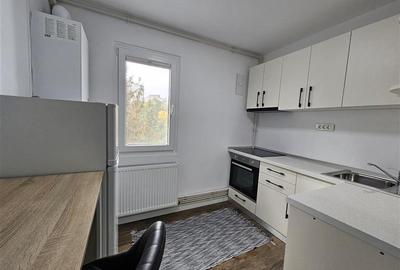 Garsonieră decomandată, mobilată în Astra - 8