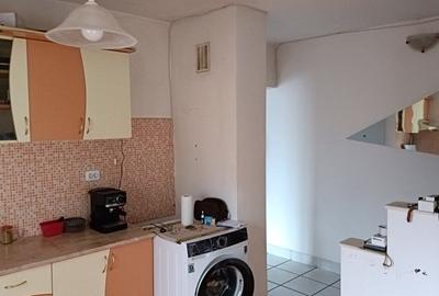 Apartament de vanzare - 2 camere et. 2, Reghin bld. Unirii - 13