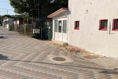 Costinesti, strada Marii, 100 m plaja, inchiriez doua spatii comerciale 10mp si 20mp - 3