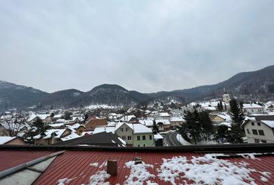 CASA CENTRUL ISTORIC- SINGUR IN CURTE CU MAI MULTE APARTAMENTE - SCHEI - 19