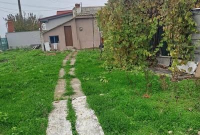 Casă cu 2 camere cu Teren 300 Mp în Nazarcea - 1