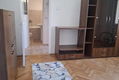 Apartament cu 2 camere semidecomandat în Astra - 3