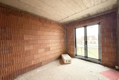 Duplex cu 5 camere cu Canalizare în Giroc - 5