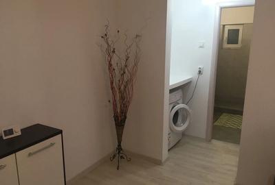 Inchiriez apartament 2 camere, Craiovita (Materna) - 2