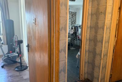 Apartament cu 4 camere decomandat în Giurgiului - 7