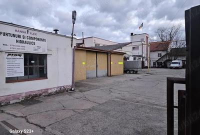 Spațiu comercial, de 90 mp, în Central