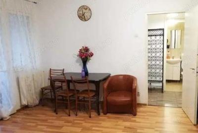 Apartament cu 2 camere decomandat în Central - 1