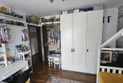 Apartament cu 3 camere decomandat în Florești - 7