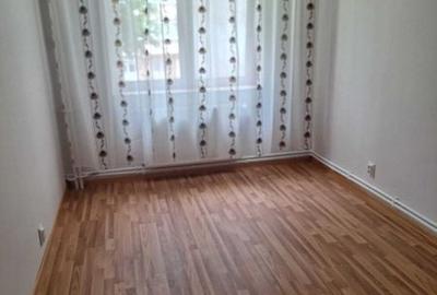 Apartament cu 3 camere decomandat în Central - 6